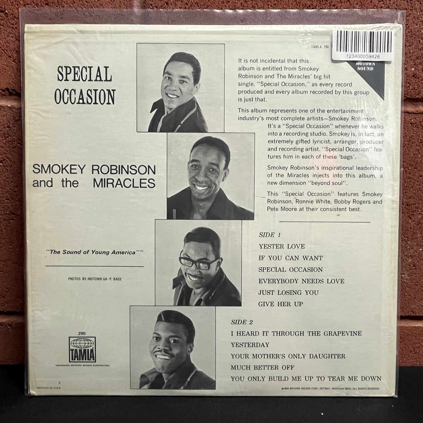 Used Vinyl: Smokey Robinson & The Miracles "Special Occasion" LP (1968 Press)