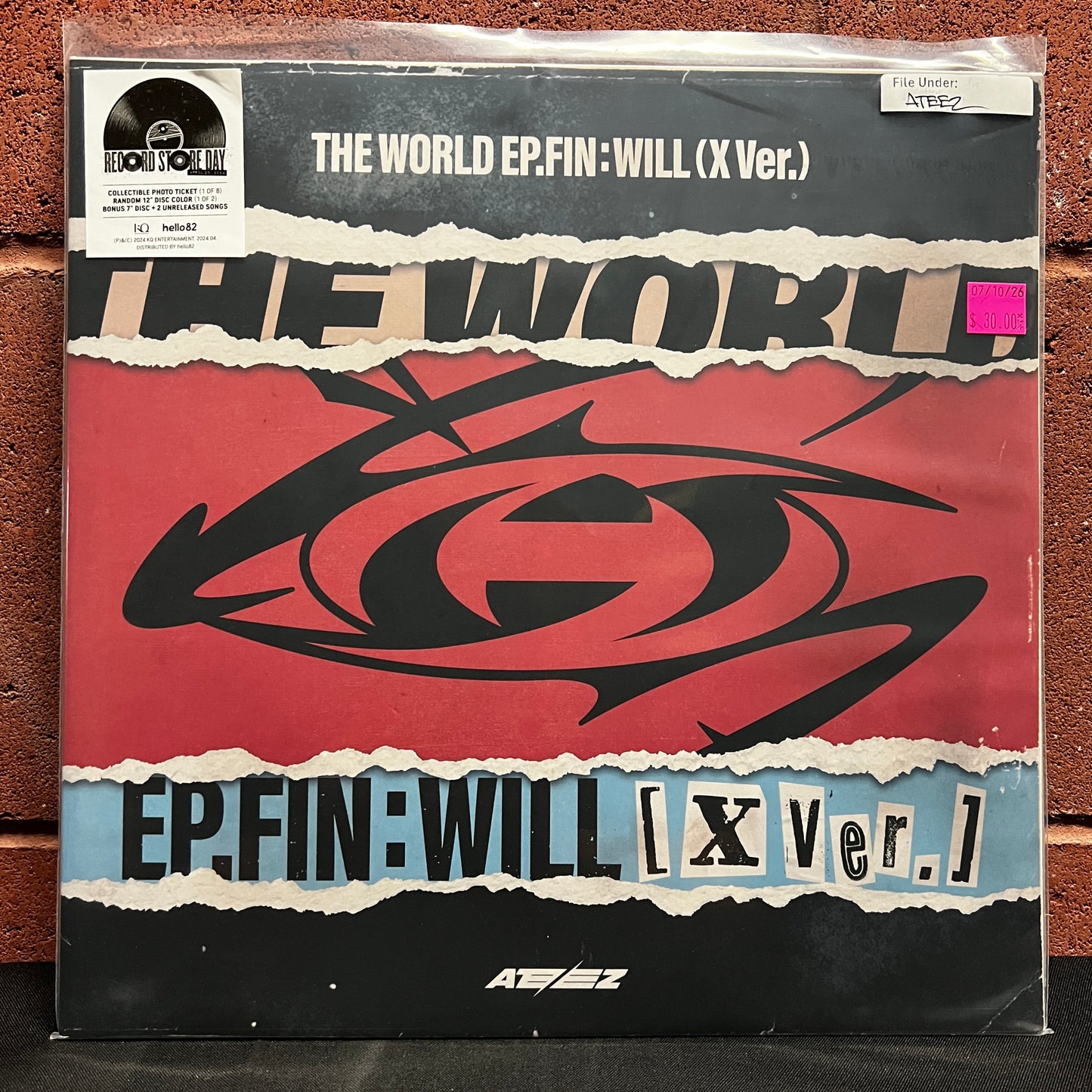 Used Vinyl: Ateez "The World Ep.Fin : Will (X Ver.)" LP+7" (2024 Press - "Black Ice" Glitter Vinyl)