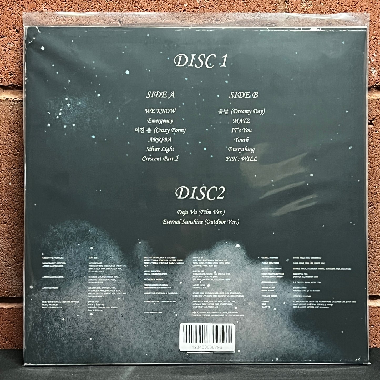 Used Vinyl: Ateez "The World Ep.Fin : Will (X Ver.)" LP+7" (2024 Press - "Black Ice" Glitter Vinyl)