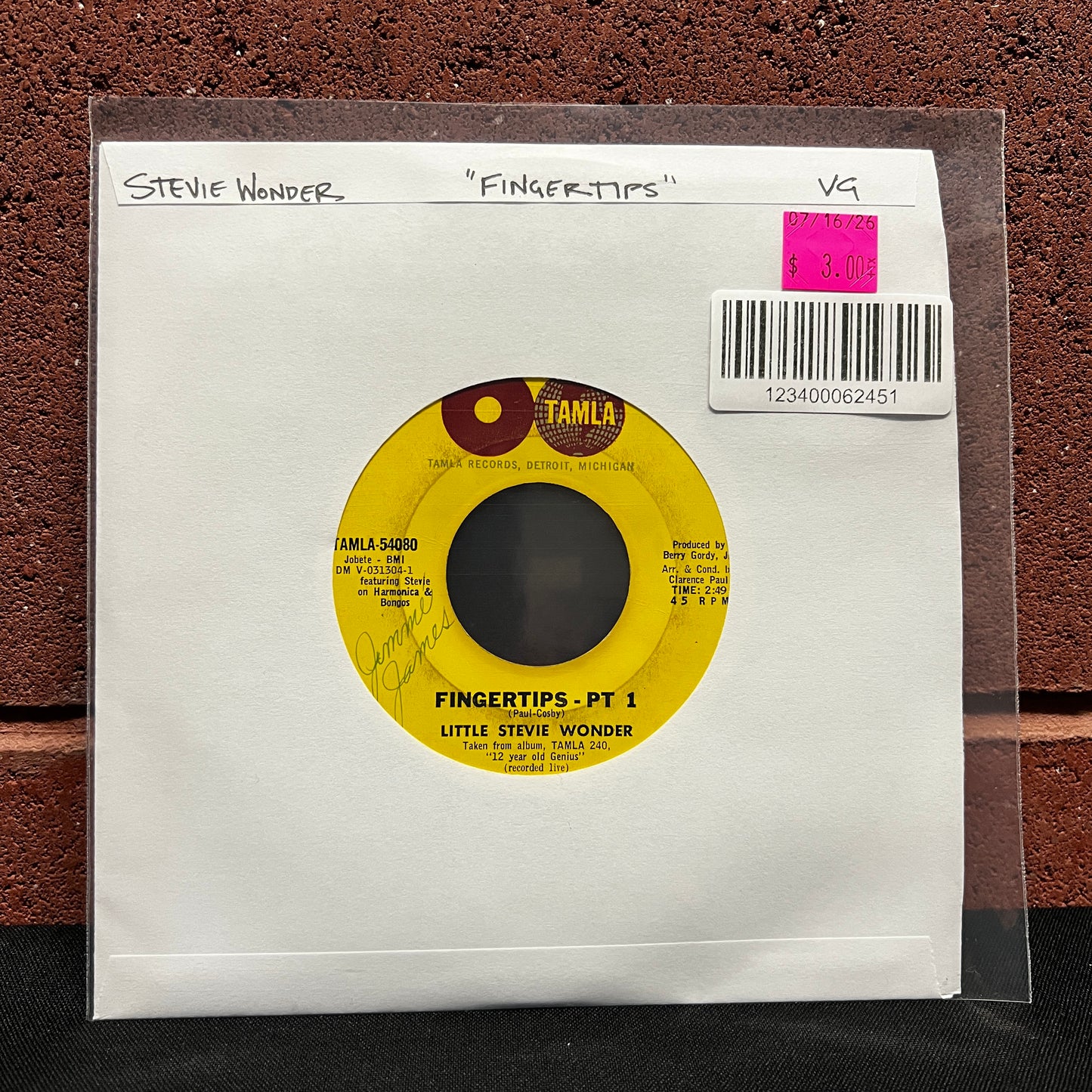 Used Vinyl: Little Stevie Wonder "Fingertips (Pts. 1&2)" 7"